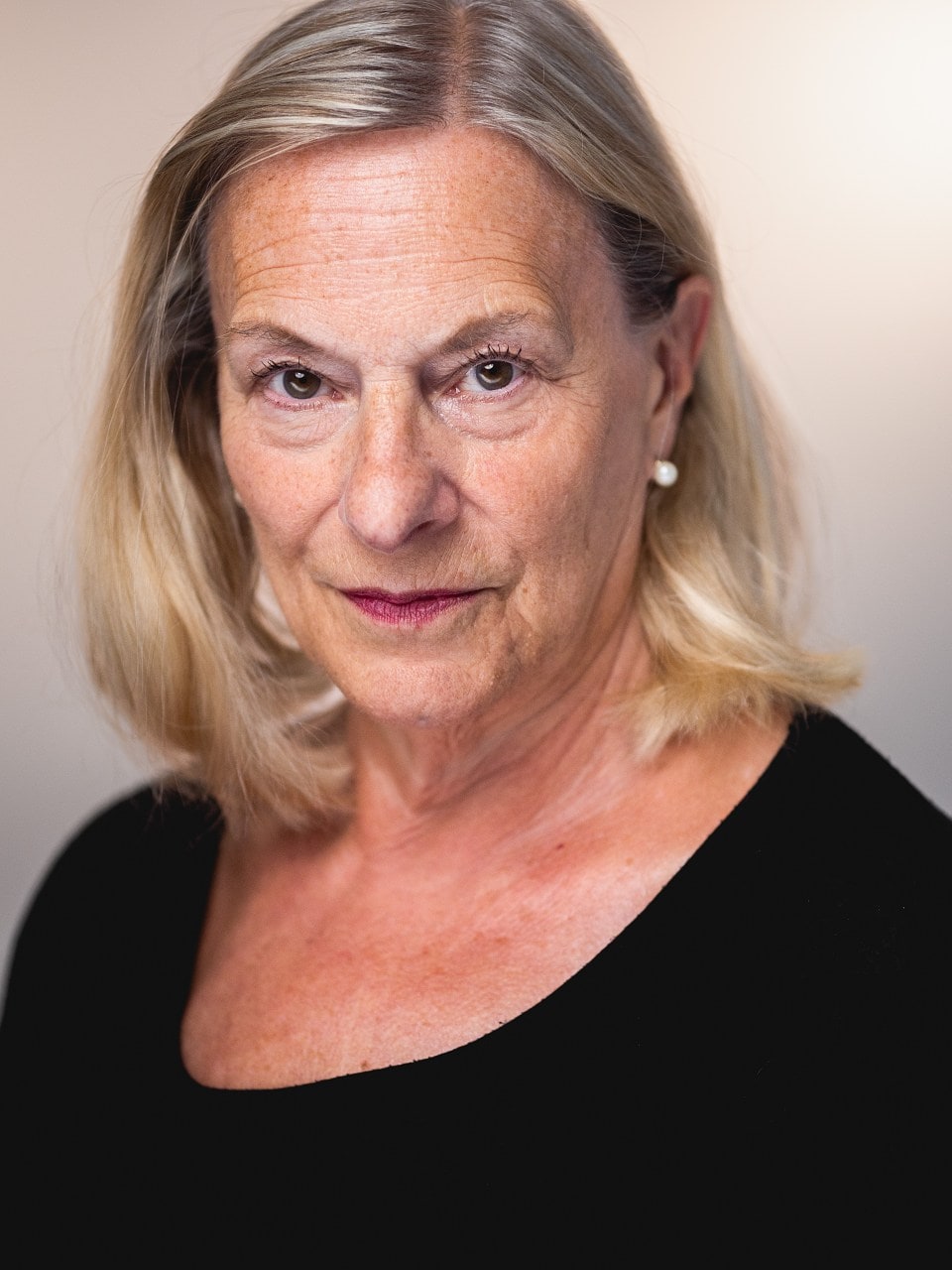 Claire Novelli — actor photo from IMDb, not a character still